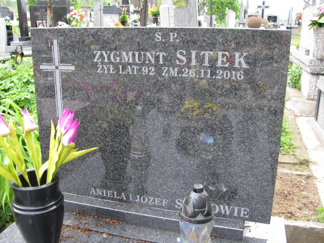 Krystyna Sitek 1927 Kurzeszyn - Grobonet - Wyszukiwarka osób pochowanych